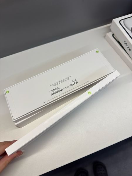 Apple Watch SE (3 Gen.),44mm&rsquo;&rsquo;, 2025, GPS, "Midnight Case" NEW 2000000120935 фото