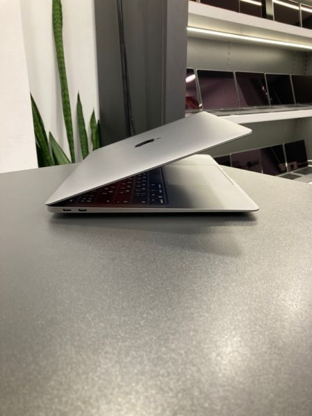 MacBook Air 13&rsquo;&rsquo; 2020, М1 8 / 256GB (A2337) АКБ 93% 2000000099347 фото