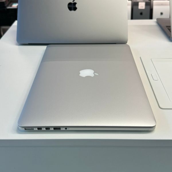 MacBook Pro 15&rsquo;&rsquo; 2015, i7 16 / 1ТB + 2GB (A1398) АКБ, 99% 2000000111681 фото