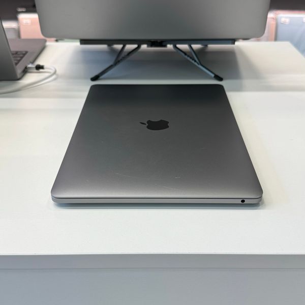 MacBook Pro 13&rsquo;&rsquo; 2020, M1 8 / 256GB (А2338) АКБ 100% 2000000113432 фото