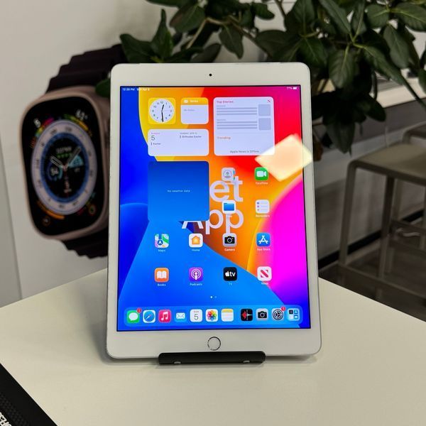 іPad 8Gen 10.2&rsquo;&rsquo; 2020, 32GB, Wi-Fi+LTE, (A2428), АКБ 96% "Silver"  2000000090511 фото