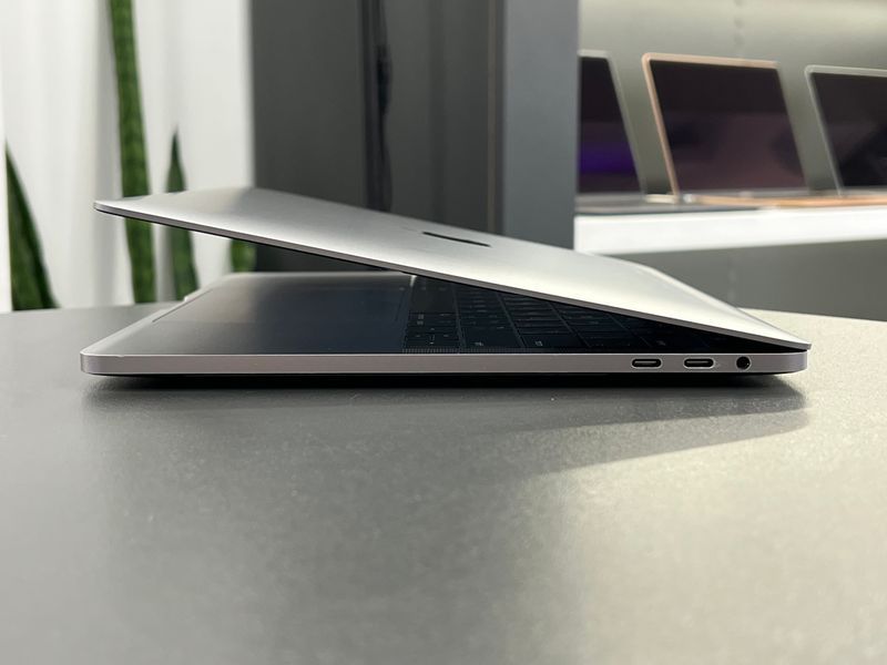 MacBook Pro 13&rsquo;&rsquo; 2018, i5 8 / 512GB (A1989), АКБ 81% 2000000105130 фото