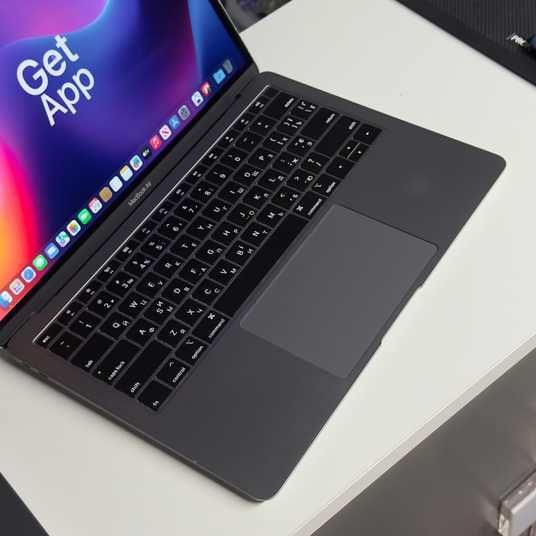 MacBook Air 13'' 2018, i5 8 / 256GB (A1932) АКБ 82% - купить в