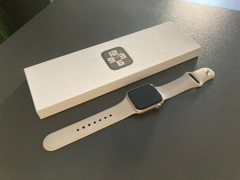 Apple Watch SE (2 Gen.),40mm&rsquo;&rsquo;, 2022, GPS, "Starlight Case" АКБ 90-100% 2000000095158 фото