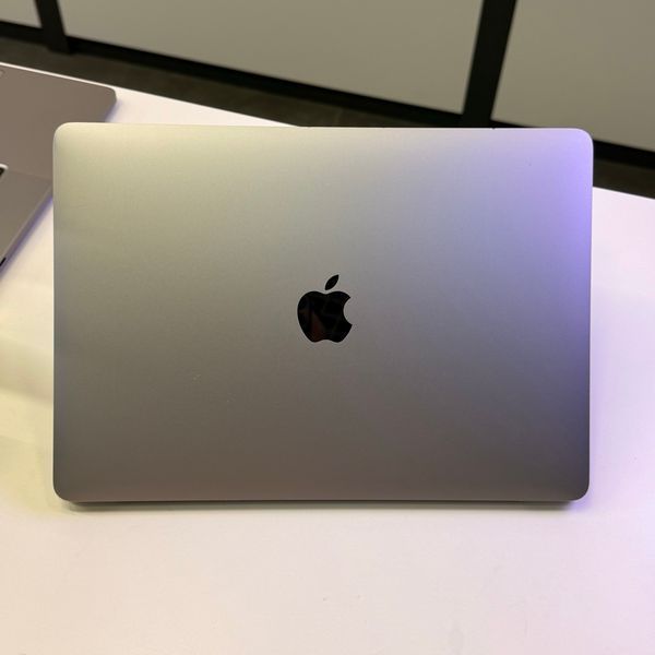 MacBook Pro 13&rsquo;&rsquo; 2020, M1 8 / 256GB (А2338) АКБ 88% 2000000093734 фото