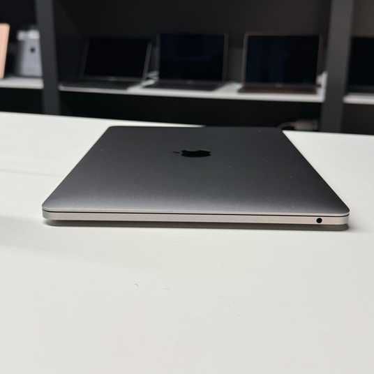MacBook Pro 13'' 2017, i5 8 / 128GB (A1708), АКБ 91% - купить в
