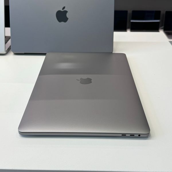 MacBook Pro 15&rsquo;&rsquo; 2019, i9 32 / 1ТB + 4GB (A1990), АКБ 100% 2000000106274 фото