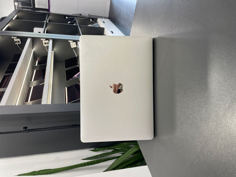 MacBook Air 13&rsquo;&rsquo; 2019, i5 8 / 128GB (A1932) АКБ 79% 2000000095004 фото
