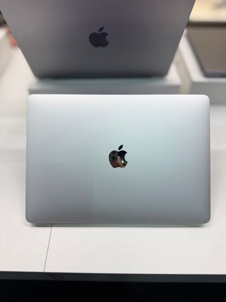 MacBook Air 13&rsquo;&rsquo; 2020, М1 8 / 256GB (A2337) АКБ 90% 2000000092843 фото