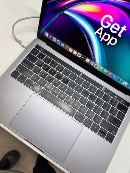 MacBook Pro 13&rsquo;&rsquo; 2019, i5 8 / 256GB (A2159), АКБ 80% 2000000116853 фото