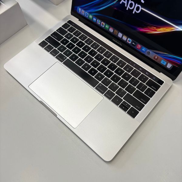 MacBook Pro 13&rsquo;&rsquo; 2017, i5 8 / 256GB (A1706), АКБ 89% 2000000112169 фото