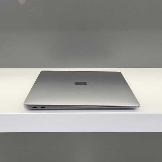 MacBook Air 13'' 2018, i5 8 / 128GB (A1932) АКБ 87% - купить в