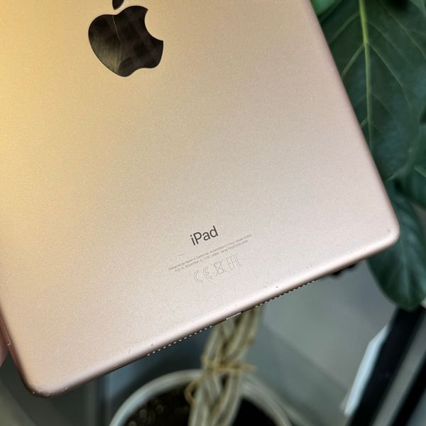iPad 6Gen 9.7&rsquo;&rsquo;, 2018, 128GB, WI-FI, (A1954), АКБ 78% "Rose Gold" No Touch ID 2000000097183 фото