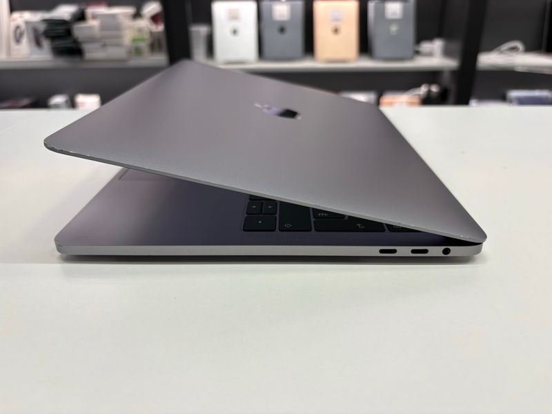 MacBook Pro 13&rsquo;&rsquo; 2019, i5 8 / 256GB (A2159), АКБ 100% 2000000114088 фото