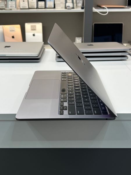 MacBook Pro 13’’ 2020, M1 8 / 256GB (А2338) АКБ 89% "М" 2000000088105 фото MacBook Pro 13’’ 2020, M1 8 / 256GB (А2338) АКБ 89% "М" 2000000088105 фото