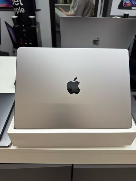 MacBook Pro 14&rsquo;&rsquo; 2021, M1 Pro 16GB / 8CPU - 14GPU / 512GB (А2442) АКБ 84% 2000000109831 фото