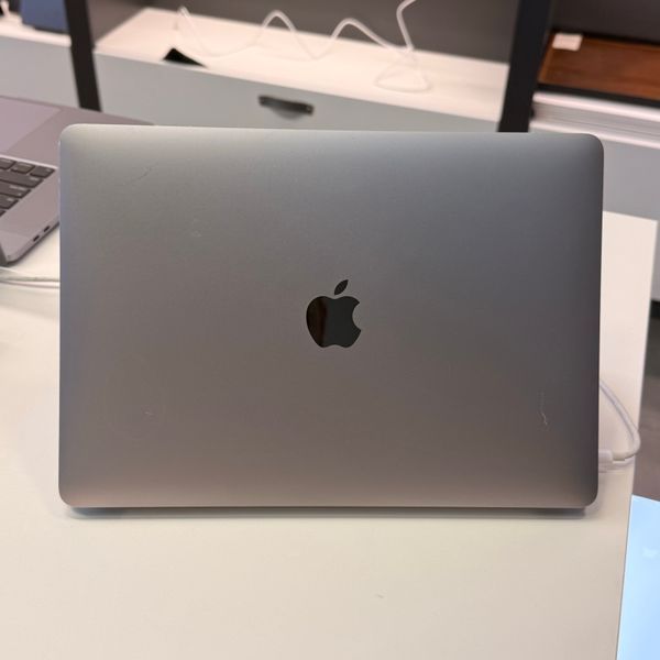 MacBook Air 13&rsquo;&rsquo; 2018, i5 8 / 128GB (A1932) АКБ 85% 2000000103235 фото