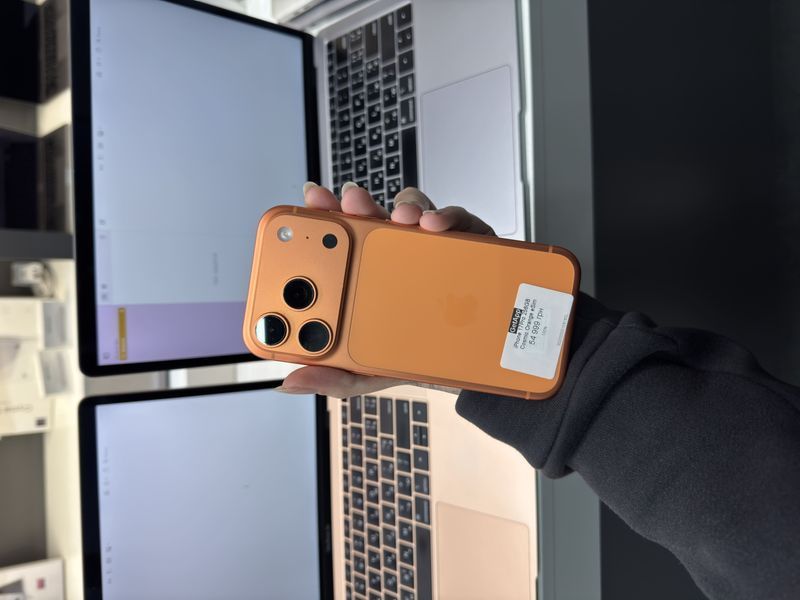 iPhone 17 Pro, 2025, 256GB, Cosmic Orange eSIM, АКБ 100% 2000000103150 фото
