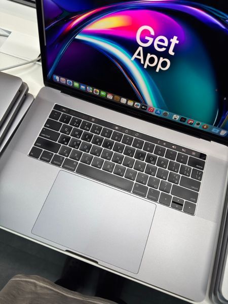 MacBook Pro 15&rsquo;&rsquo; 2019, i7 16 / 512GB + 4GB (A1990), АКБ 100% 2000000107080 фото