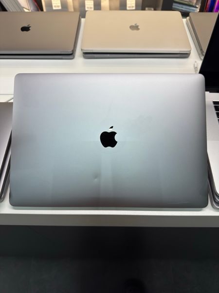 MacBook Pro 15&rsquo;&rsquo; 2019, i7 16 / 512GB + 4GB (A1990), АКБ 100% 2000000107080 фото