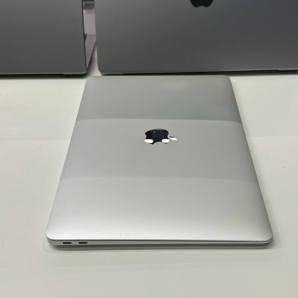 MacBook Air 13&rsquo;&rsquo; 2020, М1 8 / 512GB (A2337) АКБ 90% 2000000100791 фото