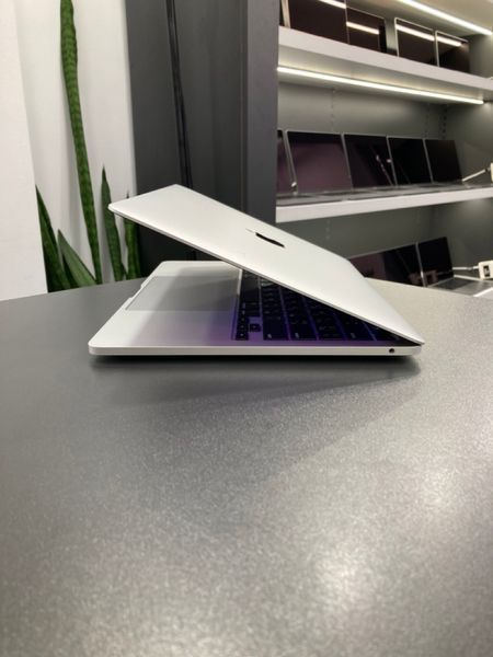 MacBook Pro 13&rsquo;&rsquo; 2022, M2 8 / 256GВ (А2338) АКБ 96% 2000000099675 фото