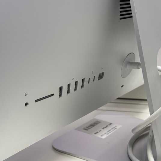 Моноблок iMac 21,5 4K 2017 i5 16GB 128GB SSD/1TB HDD + 2GB