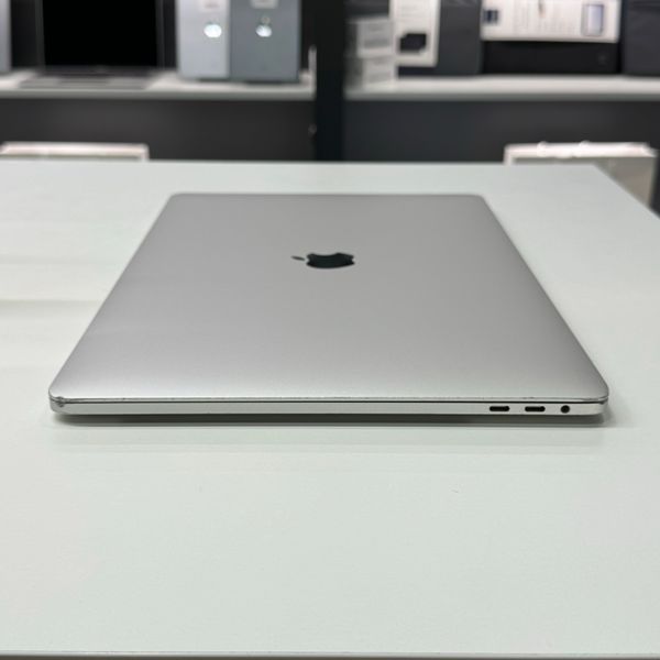 MacBook Pro 15&rsquo;&rsquo; 2019, i9 32 / 512GB + 4GB (A1990), АКБ 100% 2000000098791 фото