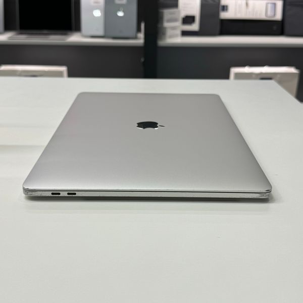 MacBook Pro 15&rsquo;&rsquo; 2019, i9 32 / 512GB + 4GB (A1990), АКБ 100% 2000000098791 фото