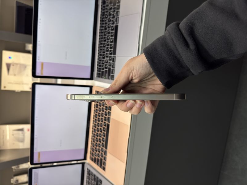 iPhone 16 Pro Max, 2024, 256GB, Natural Titanium, E-sim АКБ 100% 2000000103174 фото