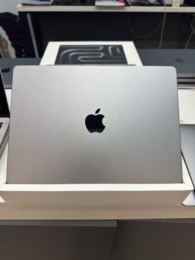 MacBook Pro 14'' 2023, M3 8 / 10 GPU - 8 CPU / 512GB (А2918) АКБ