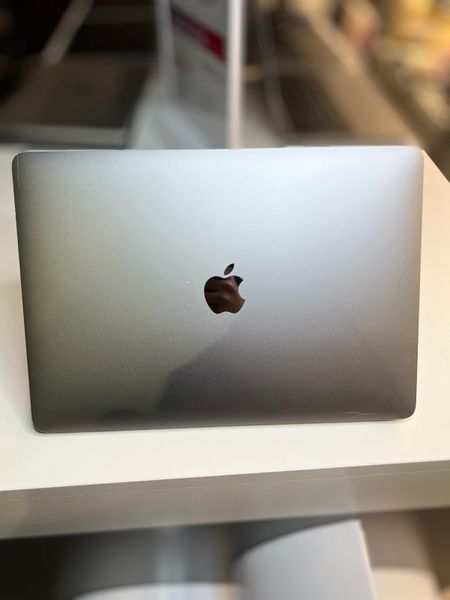 MacBook Pro 13&rsquo;&rsquo; 2017, i5 8 / 256GB (A1706), АКБ 87% 2000000096933 фото