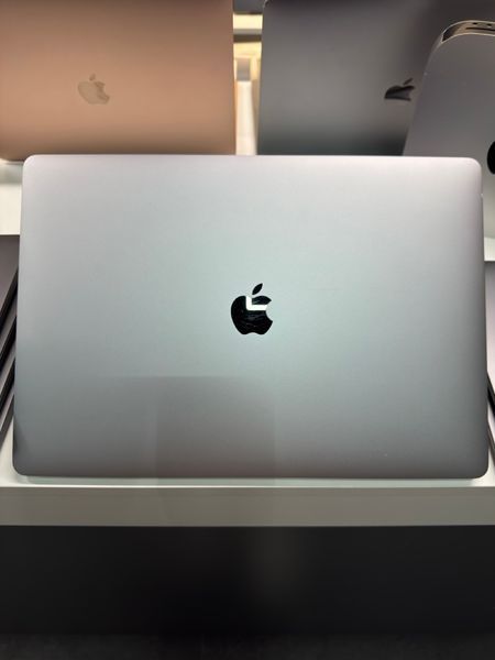 MacBook Pro 15&rsquo;&rsquo; 2019, i9 16 / 512GB + 4GB (A1990), АКБ 100% 2000000110233 фото