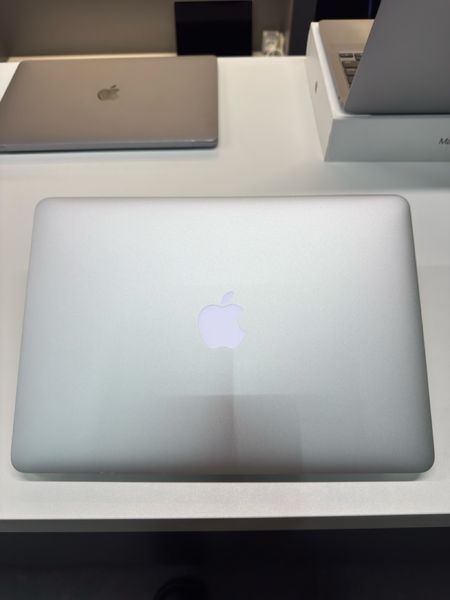 MacBook Air 13&rsquo;&rsquo; 2017, i5 8 / 128GB (A1466) АКБ 97% 2000000117065 фото