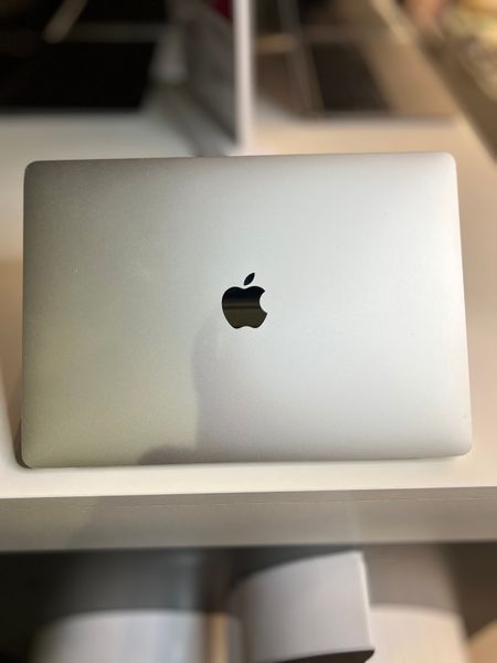 MacBook Pro 13&rsquo;&rsquo; 2017, i5 8 / 128GB (A1706), АКБ 90% 2000000093703 фото