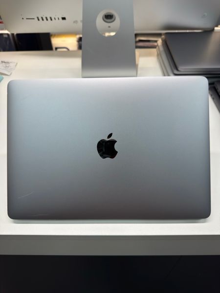 MacBook Pro 13&rsquo;&rsquo; 2019, i5 8 / 256GB (A2159), АКБ 78% 2000000114385 фото
