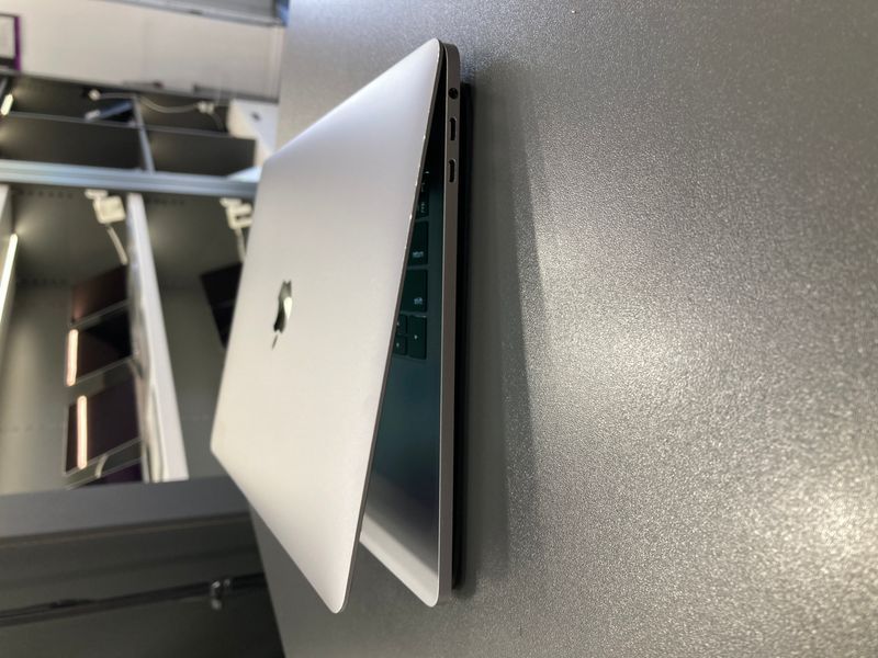 MacBook Pro 13&rsquo;&rsquo; 2018, i5 8 / 256GB (A1989), АКБ 87% 2000000098722 фото