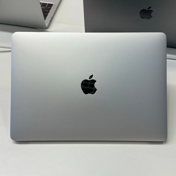 MacBook Pro 13&rsquo;&rsquo; 2019, i5 8 / 256GB (A2159), АКБ 100% 2000000113999 фото