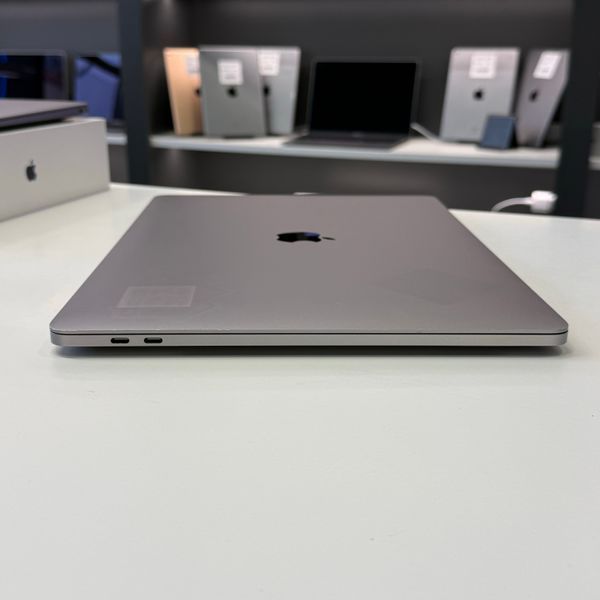 MacBook Pro 15&rsquo;&rsquo; 2018, i7 16 / 256GB + 4GB (A1990), АКБ 100% 2000000100081 фото