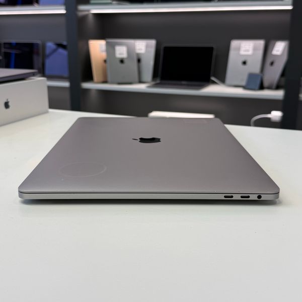MacBook Pro 15&rsquo;&rsquo; 2018, i7 16 / 256GB + 4GB (A1990), АКБ 100% 2000000100081 фото