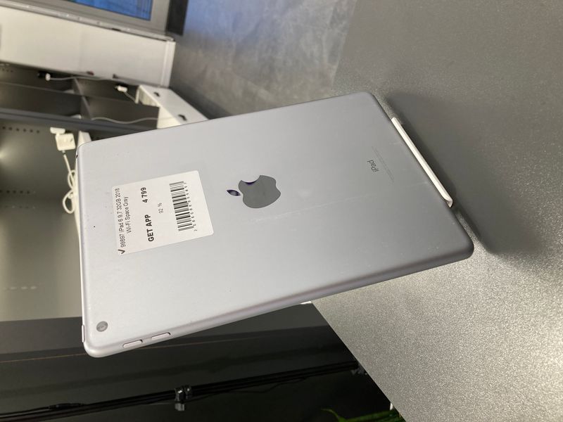 iPad 6Gen 9.7&rsquo;&rsquo;, 2018, 32GB, Wi-Fi, (А1893), АКБ 92% "Space Gray" 2000000099897 фото