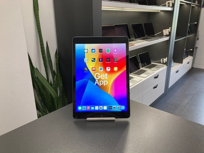 іPad 8Gen 10.2&rsquo;&rsquo;, 2020, 32GB, Wi-Fi, (A2270), АКБ 87% "Space Gray" 2000000104607 фото