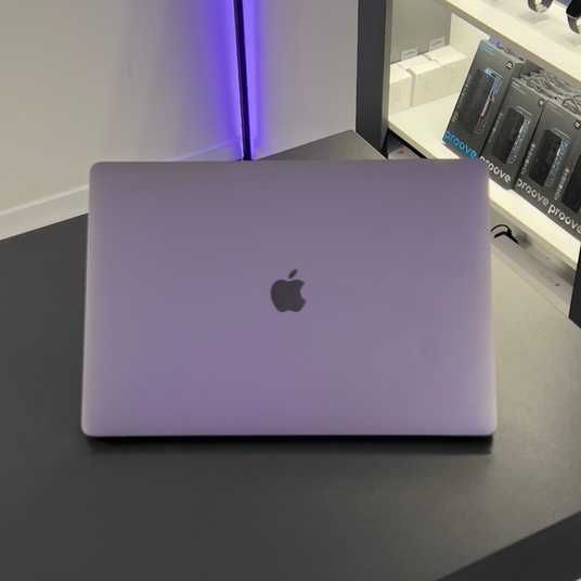 MacBook Pro 16'' 2019, i9 16 / 1ТB + 4GB (A2141), АКБ 92% - купить