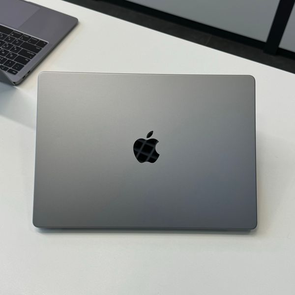 MacBook Pro 14&rsquo;&rsquo; 2021, M1 Pro 16GB / 10CPU - 16GPU / 512GB (А2442) АКБ 85% 2000000105406 фото