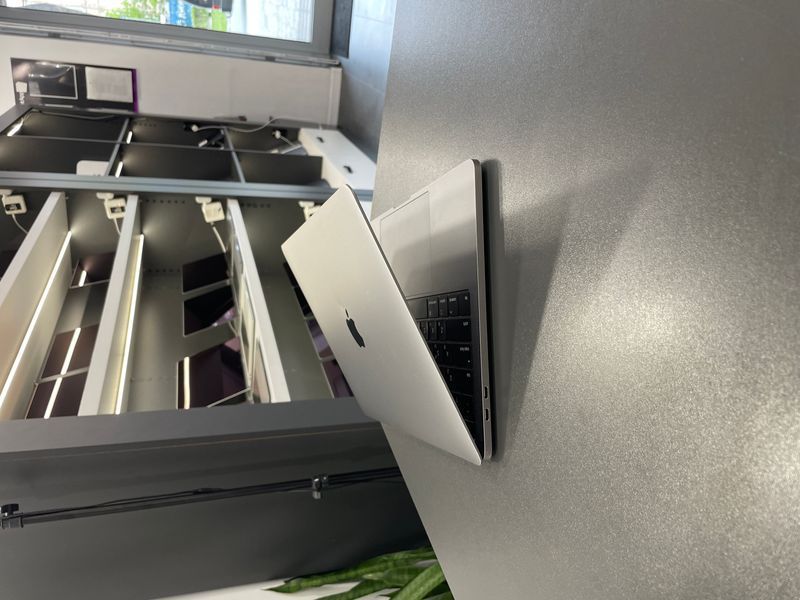 MacBook Pro 13&rsquo;&rsquo; 2018, i5 8 / 256GB (A1989), АКБ 80% 2000000095615 фото