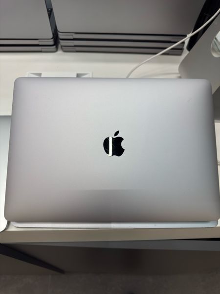 MacBook Air 13&rsquo;&rsquo; 2018, i5 8 / 128GB (A1932) АКБ 86% 2000000103259 фото