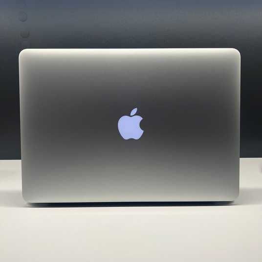 MacBook Air 13'' 2017, i5 8 / 128GB (A1466) АКБ 88% - купить в