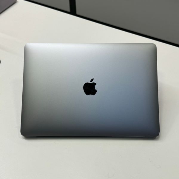 MacBook Air 13&rsquo;&rsquo; 2018, i5 8 / 256GB (A1932) АКБ 82% 2000000098494 фото