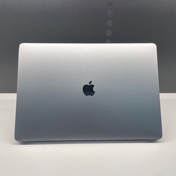 MacBook Pro 16&rsquo;&rsquo; 2019, i9 16 / 1ТB + 8GB (A2141), АКБ 82% 2000000036489 фото