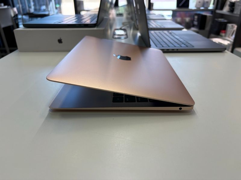 MacBook Air 13&rsquo;&rsquo; 2019, i5 8 / 128GB (A1932) АКБ 100% 2000000092287 фото